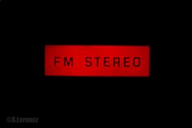 fm stereo indicator